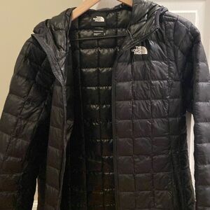 Women’s north face size m